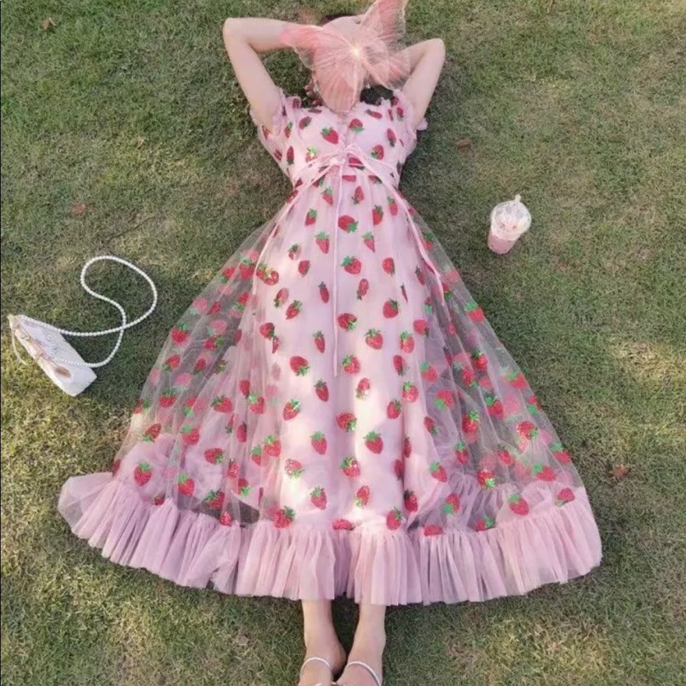 Summer dress - Picture 2 of 3